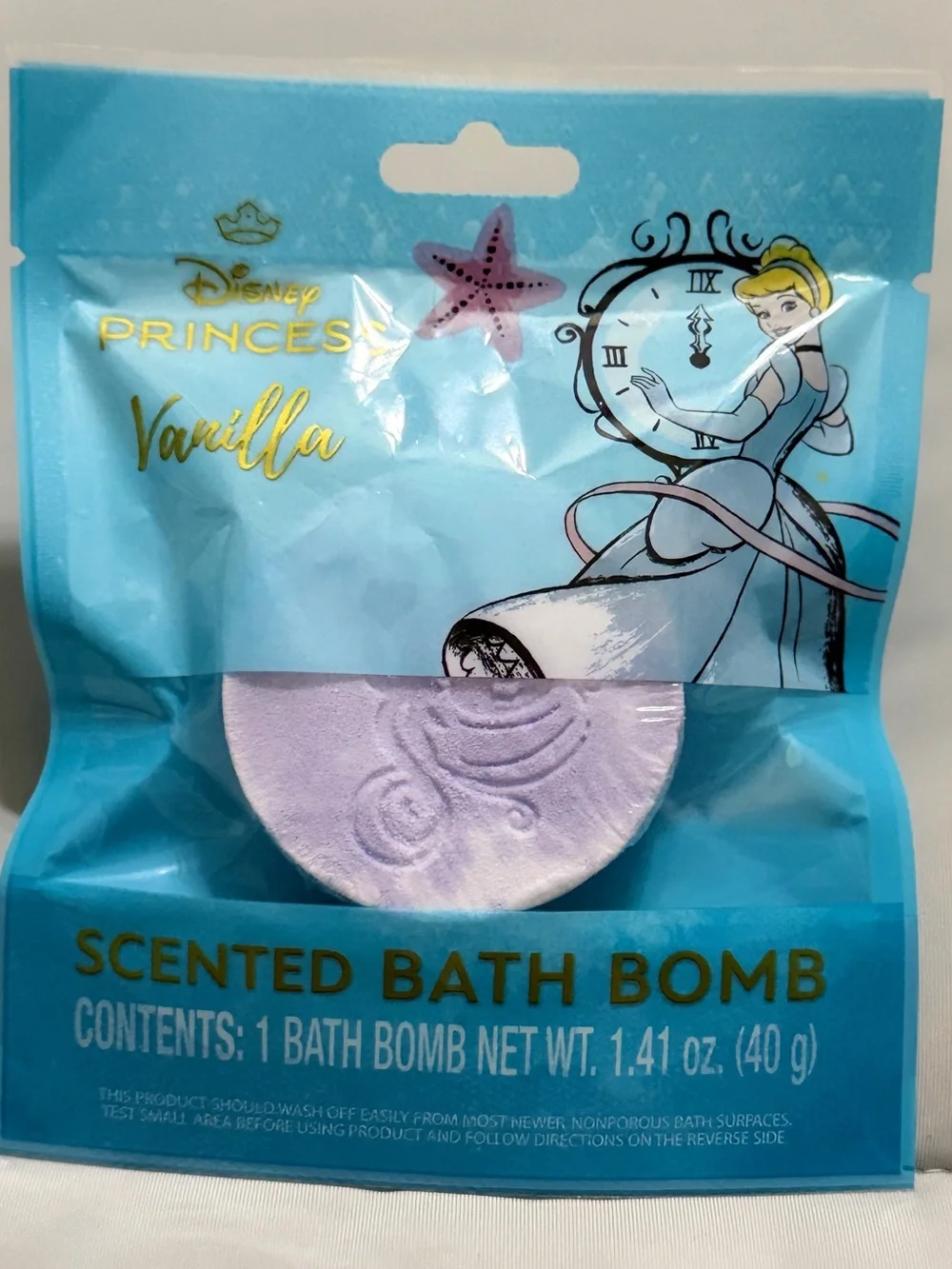 💜 Disney Princess Vanilla Scented Bath Bomb